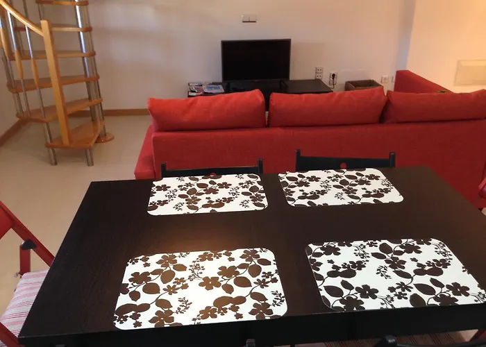 Figueira Buarcos * פיגואיירה דה פוז